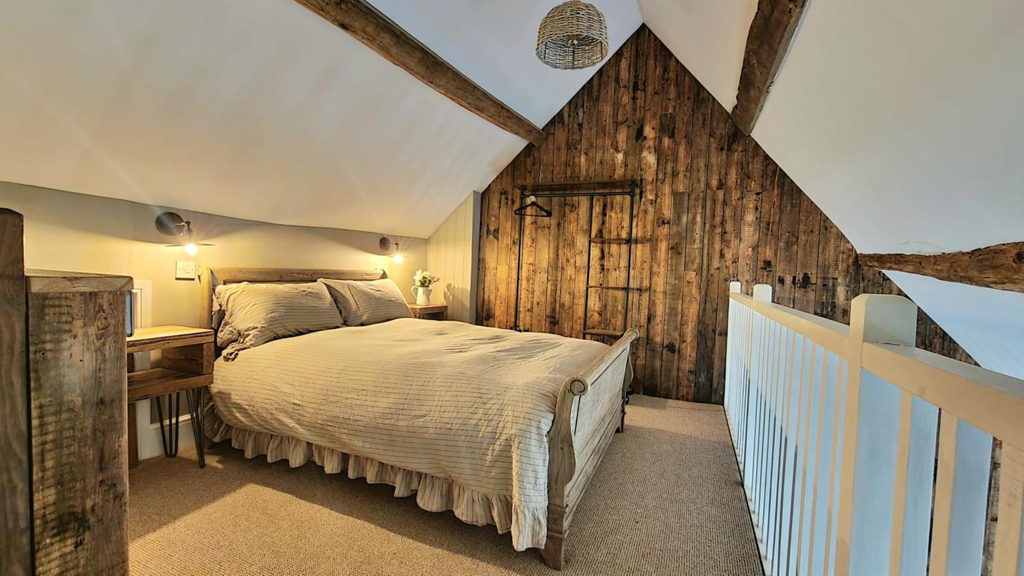 The Threshing Barn At Penrhos Court Villa Kington  Cameră foto